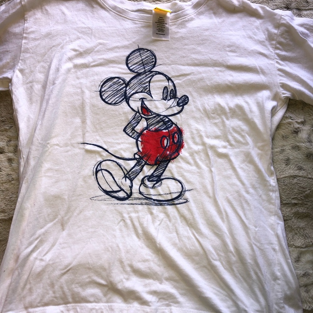 DISNEY mickey mouse t shirt
